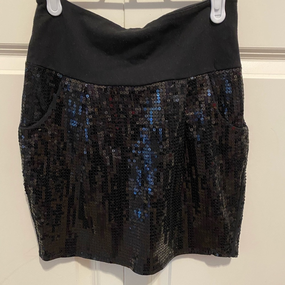 4/$30 Sequin skirt